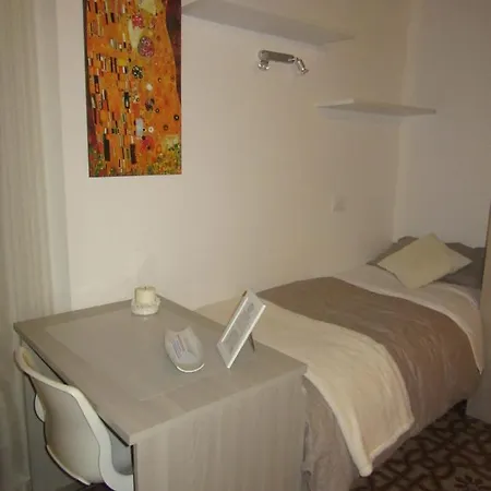 Le Gemme Di - Alloggi In Centro Storico - Via Della Cupa / Via Della Luna 4* Perugia