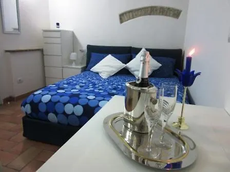 Le Gemme Di - Alloggi In Centro Storico - Via Della Cupa / Via Della Luna Penzion 4*