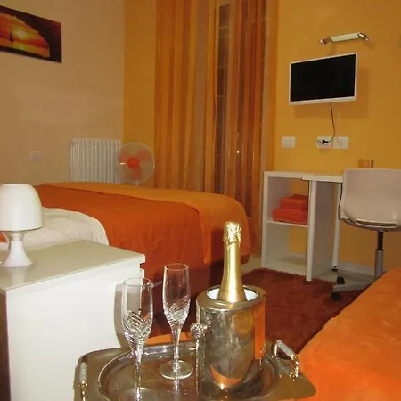 Penzion Le Gemme Di - Alloggi In Centro Storico - Via Della Cupa / Via Della Luna Perugia