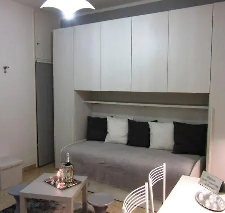 Le Gemme Di - Alloggi In Centro Storico - Via Della Cupa / Via Della Luna