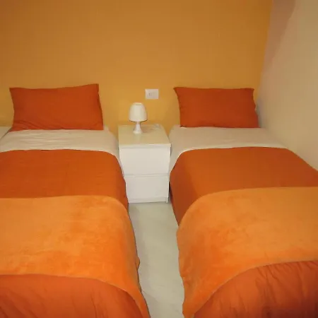 Le Gemme Di - Alloggi In Centro Storico - Via Della Cupa / Via Della Luna Перуджа