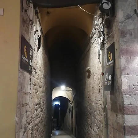 Le Gemme Di - Alloggi In Centro Storico - Via Della Cupa / Via Della Luna Перуджа