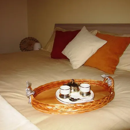 Guest house Le Gemme Di - Alloggi In Centro Storico - Via Della Cupa / Via Della Luna Perugia