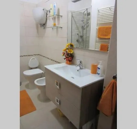 Le Gemme Di - Alloggi In Centro Storico - Via Della Cupa / Via Della Luna Gæstehus 4*