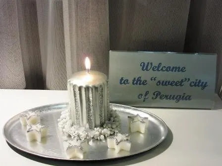 Le Gemme Di - Alloggi In Centro Storico - Via Della Cupa / Via Della Luna بيرودجا