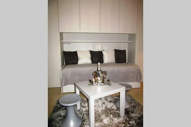 Le Gemme Di - Alloggi In Centro Storico - Via Della Cupa / Via Della Luna 4* Perúgia