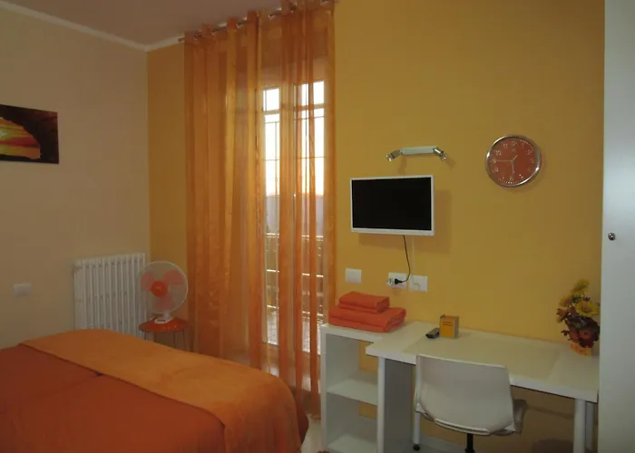 Le Gemme Di - Alloggi In Centro Storico - Via Della Cupa / Via Della Luna بيت ضيافة بيرودجا